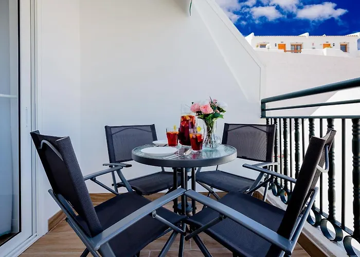Bright & Stylish Apartment In Chipeque, Los Cristianos