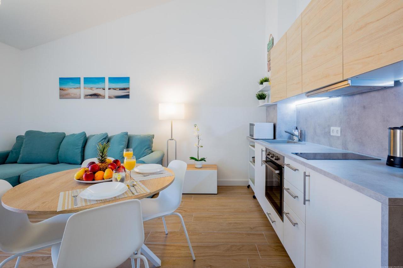 Apartment Bright & Stylish In Chipeque, Cristianos