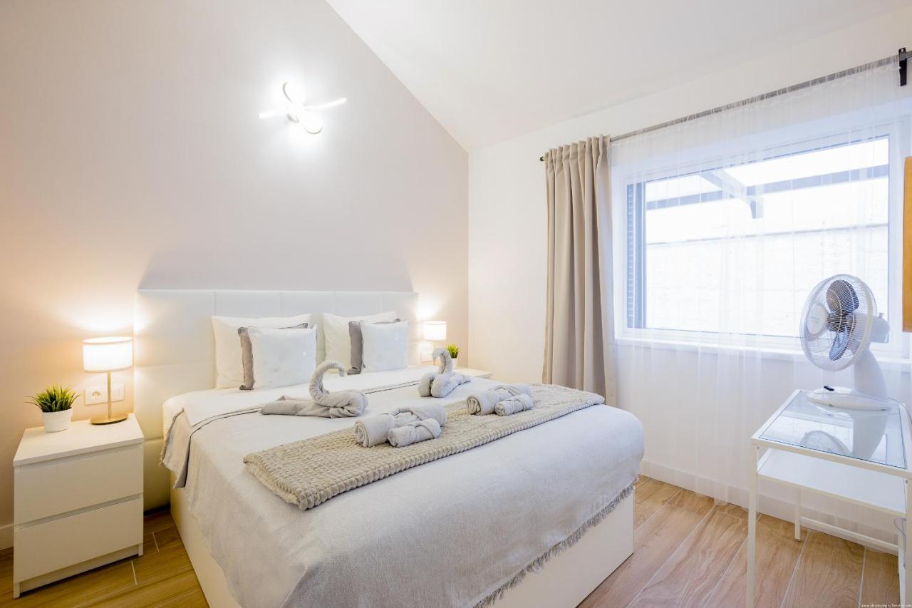 Apartment Bright & Stylish In Chipeque, Cristianos