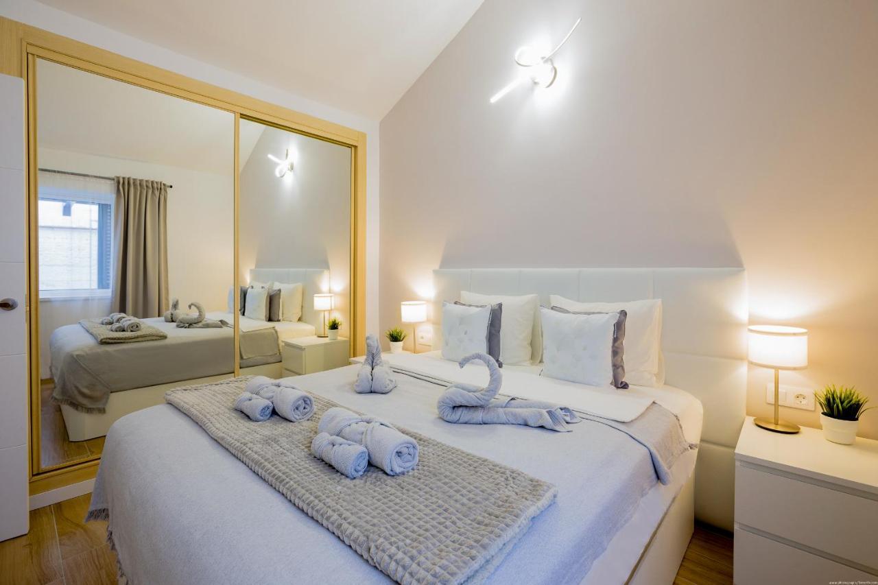 Bright & Stylish In Chipeque, Cristianos Apartment